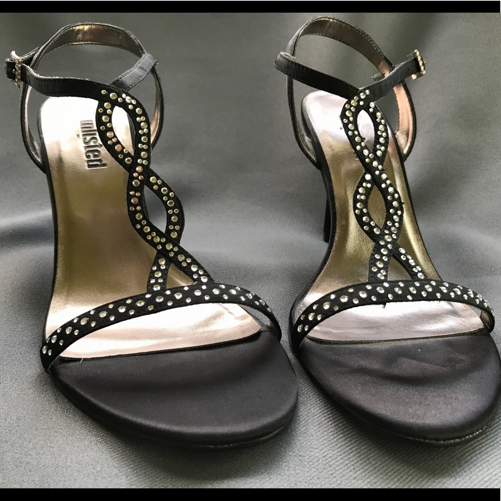 🖤 Elegant Sandal 3” Heels 🖤